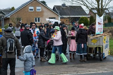 Bild 3 - Latuff Umzug